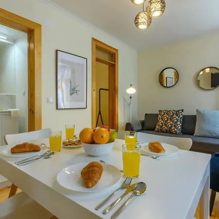 Downtown Correeiros * Lisboa