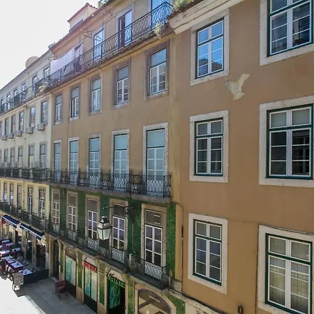 Downtown Correeiros Apartmán *