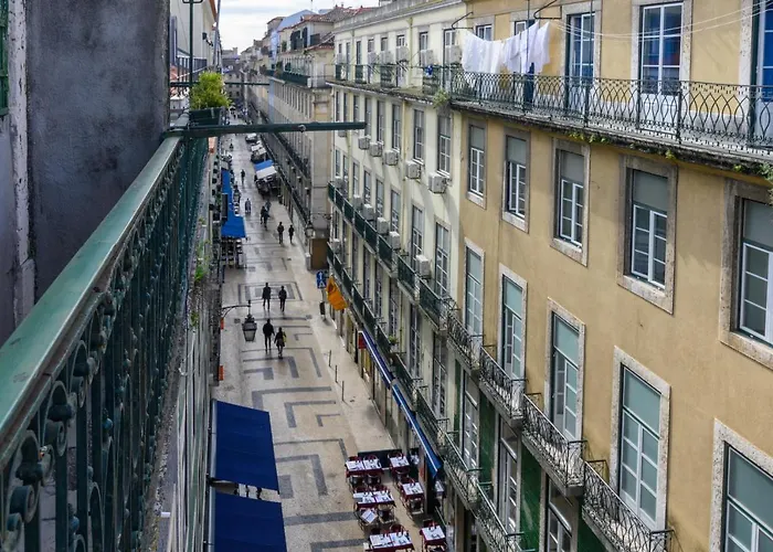 Downtown Correeiros
