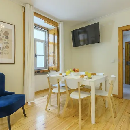 Downtown Correeiros *